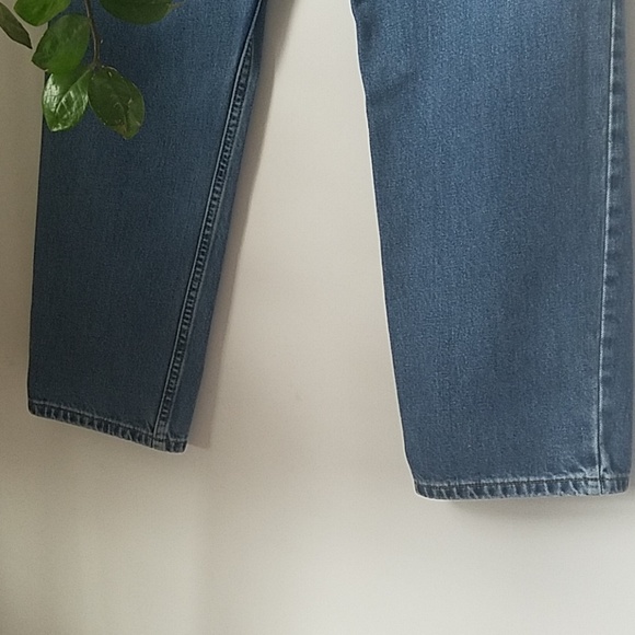 L.L. Bean Vintage Mom Blue Jeans - Picture 6 of 7